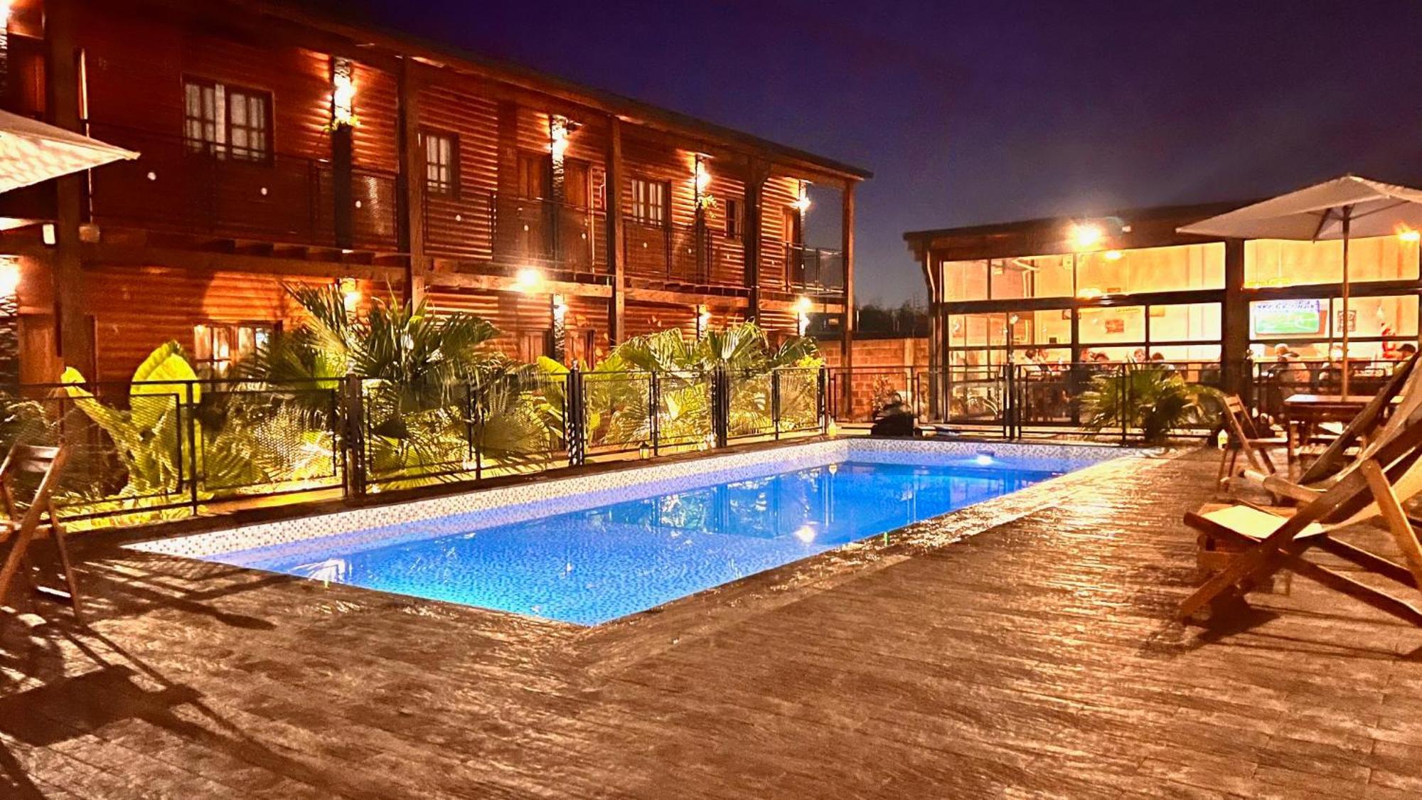Alma Pura Hotel Πουέρτο Ιγκουασού Εξωτερικό φωτογραφία